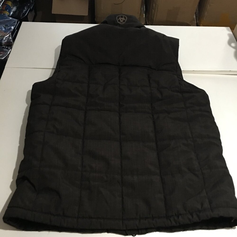 Ariat Black Quilted Puffer Vest - Picture 10 of 12